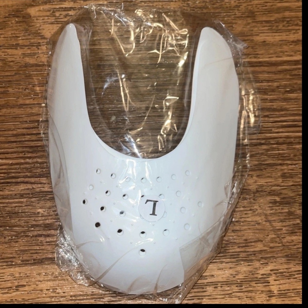 Shoe crease protector or guard 2-2pks prevent wrinkling & creasing during wear.